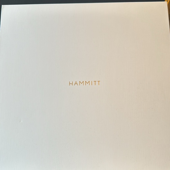 Hammitt Montana Reversible Mahogany Black Leather Large Crossbody Bag - Picture 9 of 10